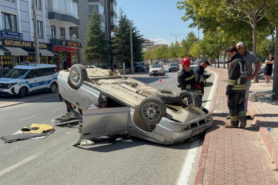 Kontrolden çıkıp takla atan araç sürücüsü yaralandı
