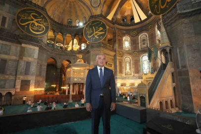 Ayasofya’da cumhuriyet tarihinin en kapsamlı restorasyonu hız kesmiyor
