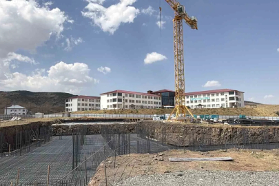 Çapa’da eğitim ve 50 bin TL burs alacak öğrenciler için Bitlis’te eğitim yatırımları şekilleniyor
