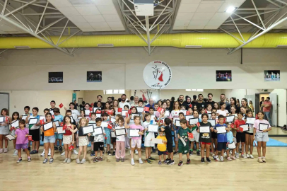 Nilüfer’de Tam Gün Spor Okulları’nın 3’üncü dönemi tamamlandı
