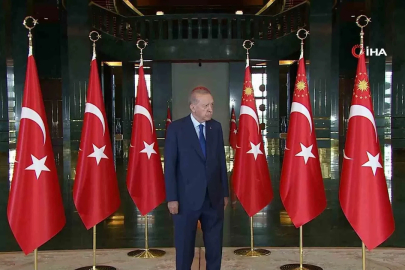 Cumhurbaşkanı Erdoğan, 30 Ağustos Zafer Bayramı tebriklerini kabul etti
