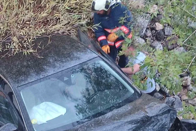 Elazığ’da otomobil şarampole yuvarlandı: 1 yaralı
