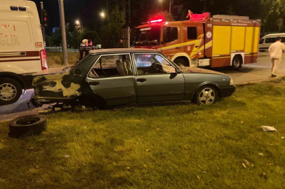 Otomobil ile minibüs çarpıştı: 4 yaralı
