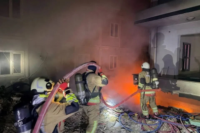 Antakya’da çöplük alan alevlere teslim oldu
