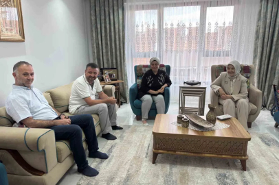 Bakan Yardımcısı Leman Yenigün’den koruyucu aileye ziyaret
