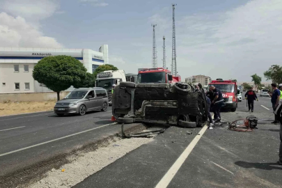 Tatvan’da iki araç çarpıştı: 2 yaralı
