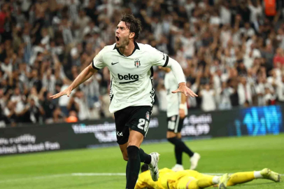 Dusan Vlahovic, ilk gollerini Dolmabahçe’de attı
