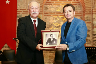 Usta oyuncu Altan Erkekli Osmangazi’de “Bir Memleket Hikayesi” anlattı