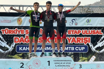 Sakaryalı sporcular 3 ayrı branştan madalyalarla döndü

