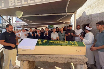Evinin balkonundan düşen görme engelli adam son yolculuğuna uğurlandı
