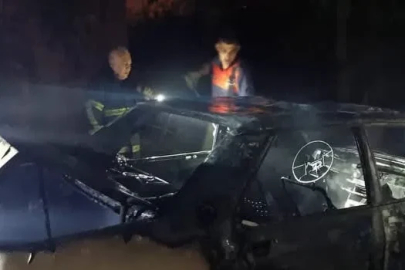 Dörtyol’da TOFAŞ alevlere teslim oldu
