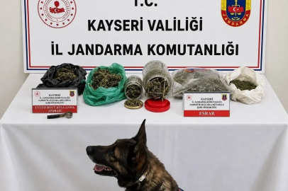 Jandarma operasyonunda bin 200 gram uyuşturucu ele geçirildi
