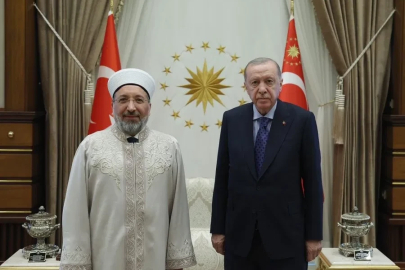 Cumhurbaşkanı Erdoğan, Diyanet İşleri Başkanı Arpaguş’u kabul etti
