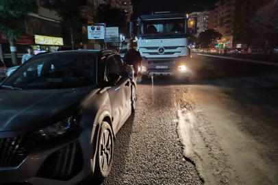 Batman’da beton mikseri ile otomobil çarpıştı
