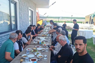 Hisarcık’ta köy muhtarları birlik beraberlik yemeğinde bir araya geldi
