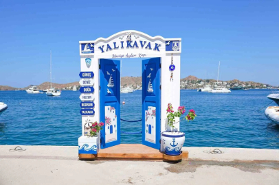 Maviye açılan kapının üçüncü durağı Yalıkavak
