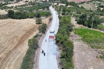Manisa’da 1999’da açılan yol 27 yıl sonra asfaltla buluştu
