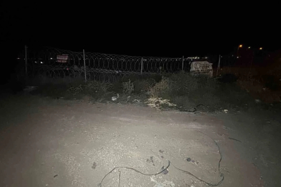 Adana’da yol kenarında erkek cesedi bulundu

