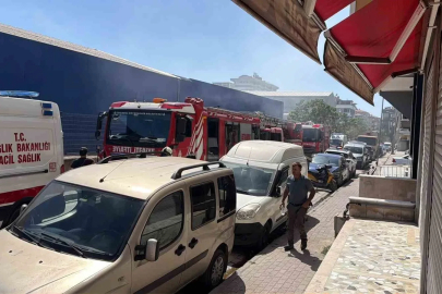 Avcılar’da tadilat sırasında çıkan yangın çatıyı sardı
