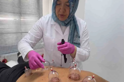 Dr. Esra Çetin Timur’dan hacamat uyarısı: "Bu uygulamayı hekim bizzat yapmalı"
