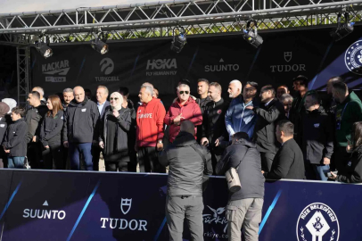 Bakan Bak: "Kaçkarlar sporculara eşsiz bir doğa deneyimi sunuyor"
