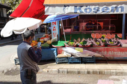 Elazığ’da 134 kiloluk dev orkinos tezgaha indi

