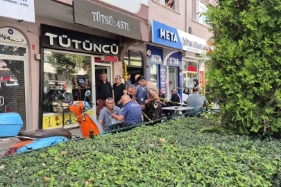 7’nci kattaki evinden çıkan 81 yaşındaki şahıs binanın merdiven boşluğunda ölü bulundu
