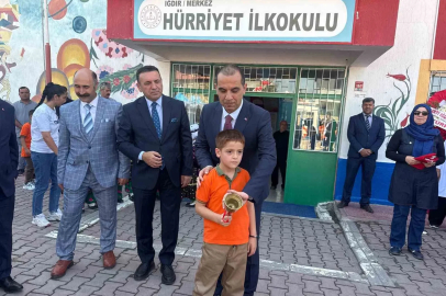 Iğdır’da 2026-2027 eğitim öğretim yılı ders ziliyle başladı
