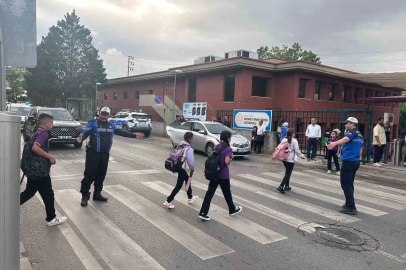 Zabıtadan okul önlerinde tedbir
