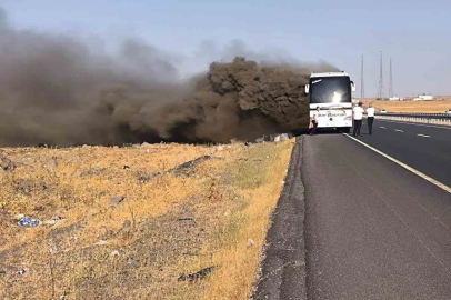 Siverek’te yolcu otobüsü alevlere teslim oldu: Faciadan dönüldü
