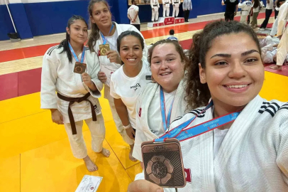 Salihlili Hira Kılkış Türkiye şampiyonu oldu

