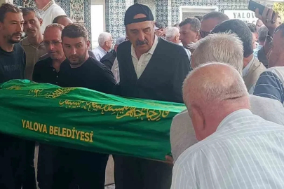İznik Gölü’nde hayatını kaybeden öğretmen Yalova’da toprağa verildi
