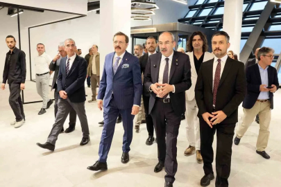 TOBB Başkanı Hisarcıklıoğlu, KAGUTİM ve Digiconnect Merkezlerini yerinde inceledi
