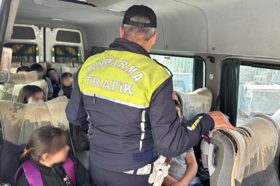 Tokat’ta jandarmadan okul servislerine sıkı denetim

