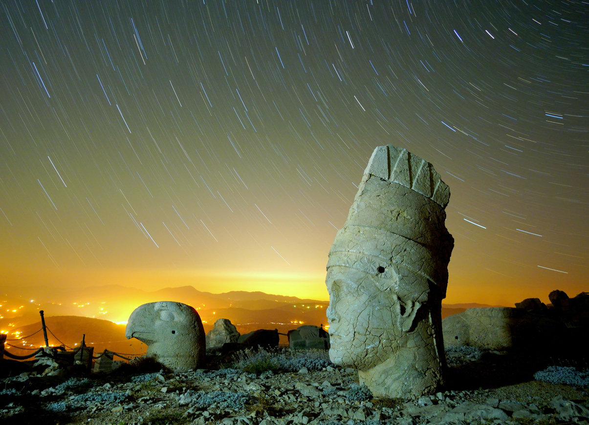 Tanrıların tahtı Nemrut