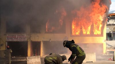Bursa’da Hanlar bölgesinde yangın alarmı