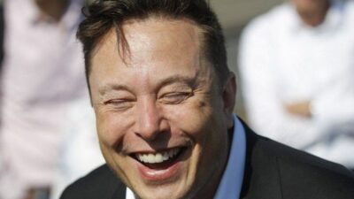 Elon Musk’tan Saturday Night Live’da Dogecoin şakası