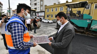 Bursa’da Osmangazi’den kapanmada asfalt mesaisi