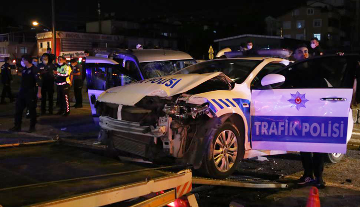 Alkollü sürücü trafik denetim noktasına daldı