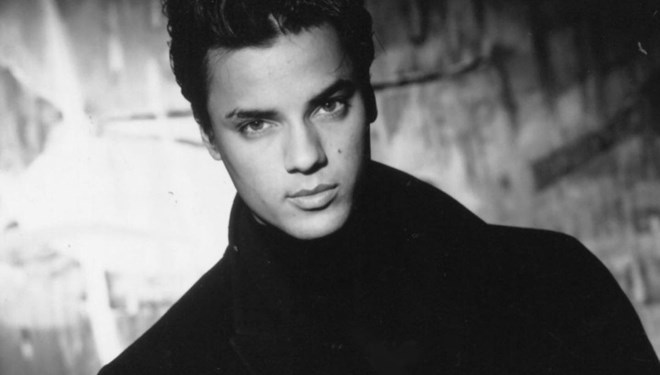 Model ve şarkıcı Nick Kamen hayatını kaybetti