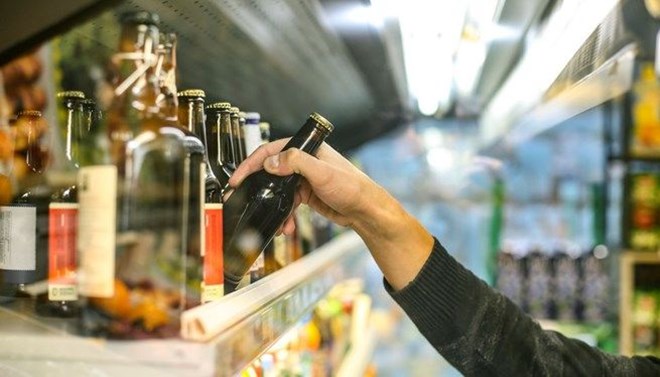 Alkol ile Covid aşısı arasında bağlantı var mı?