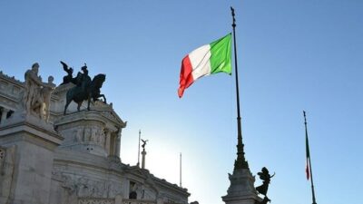 İtalyan istihbaratında bir ilk