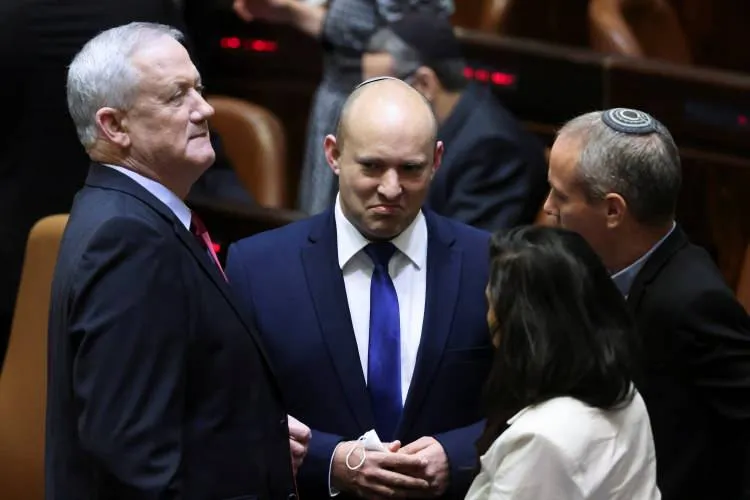 İsrail’in yeni Başbakanı Naftali Bennett kimdir?