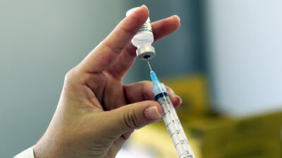e-Nabız’a ‘Gönüllü Ol’ butonu! Sağlık Bakanlığı’ndan yerli aşı daveti…