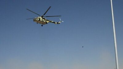 İran’da oy sandıklarını taşıyan helikopter düştü