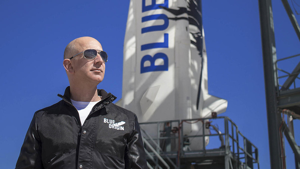 Jeff Bezos’la uzay yolculuğu! Yanındaki koltuk 28 milyon dolara satıldı