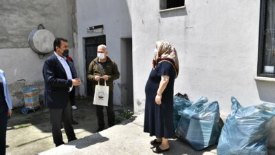 Mustafa Dündar’dan çevre dostlarına hediye