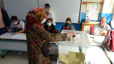 Bursa’da sandıklar kuruldu! 12 mahallede seçim heyecanı…
