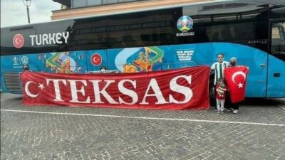 Bursaspor taraftarı Milli Takımı Roma’da destekliyor