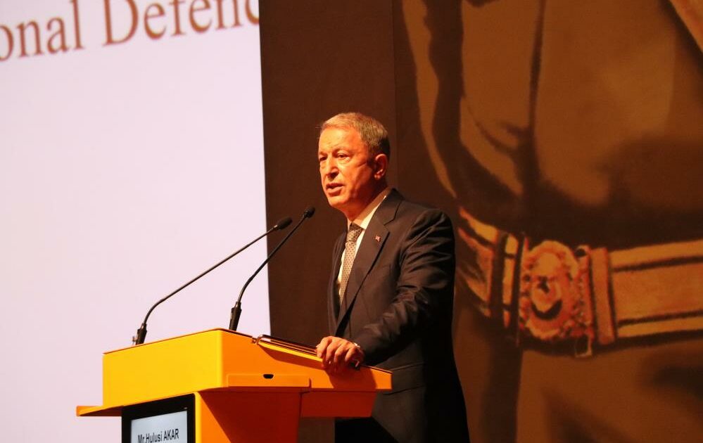 Bakan Akar: ‘Müttefiklerimiz PKK’ya karşı duruş gösteremedi’